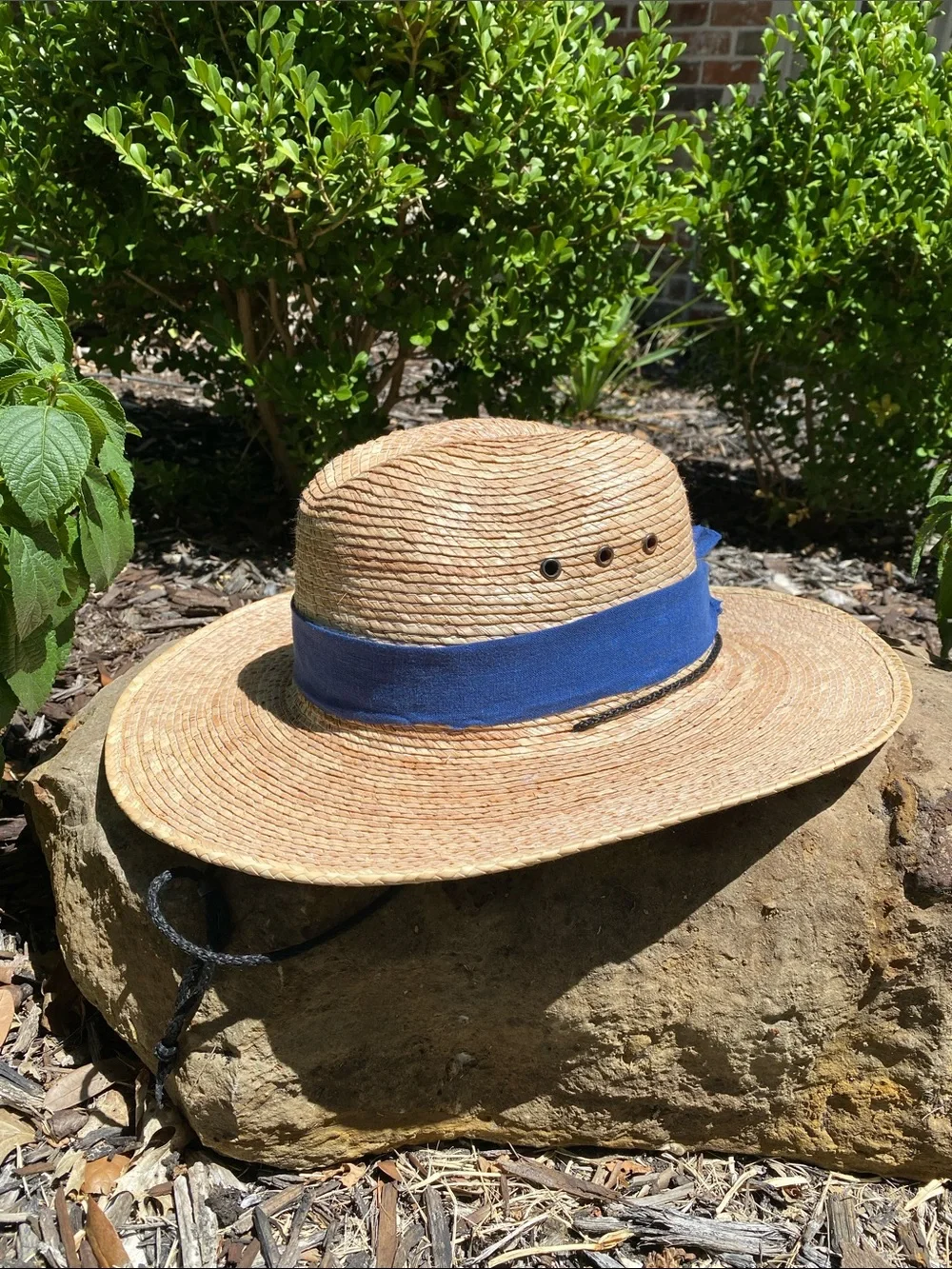 Women's Palm Leaf Straw Wide Brim Sun Hat with Blue Linen Hatband & Chinstrap